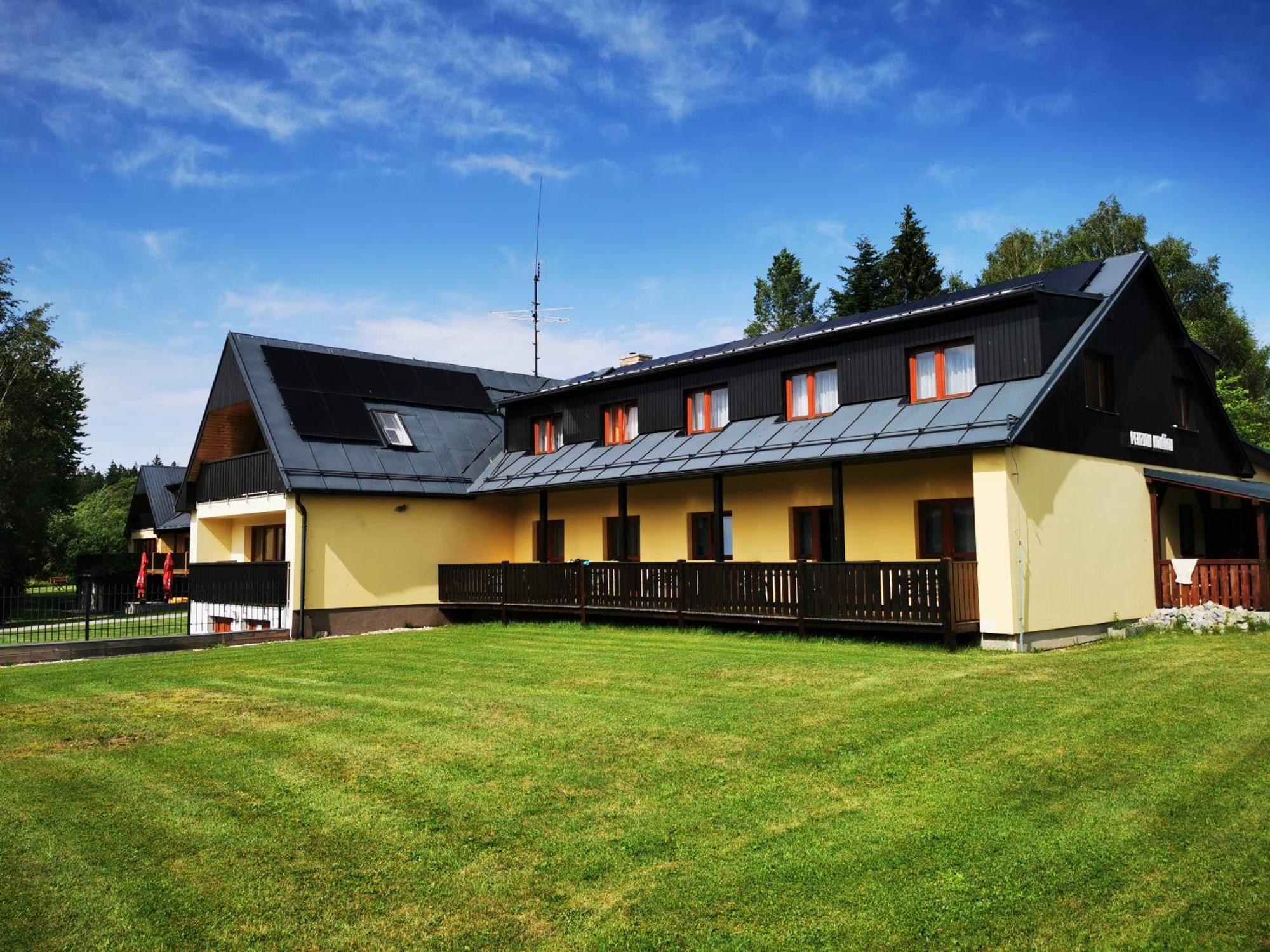 Penzion Kovarov Frymburk Exterior photo